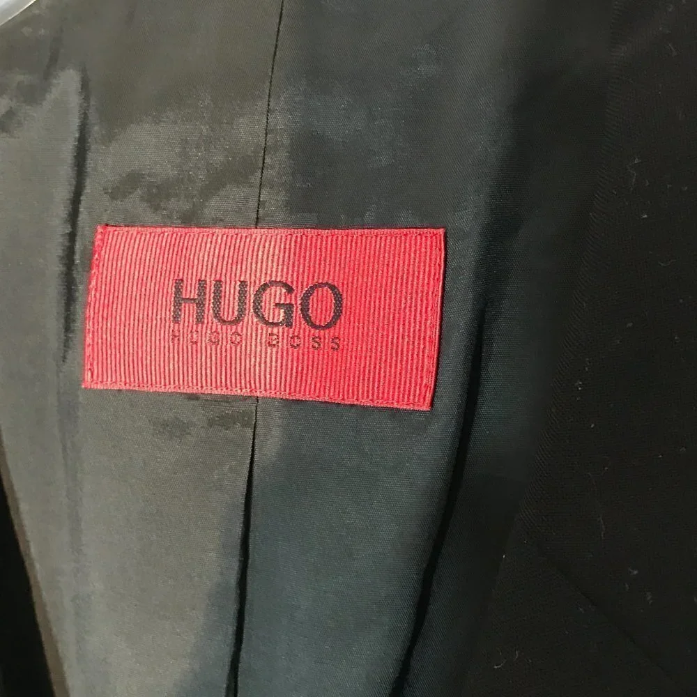 Hugo Boss Black Sport Coat Jacket Blazer size 44L Suit Designer 3 Button WooL - Picture 8 of 12